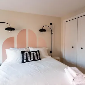 Maison Place Royale By Luxury In Transit **** Montreal